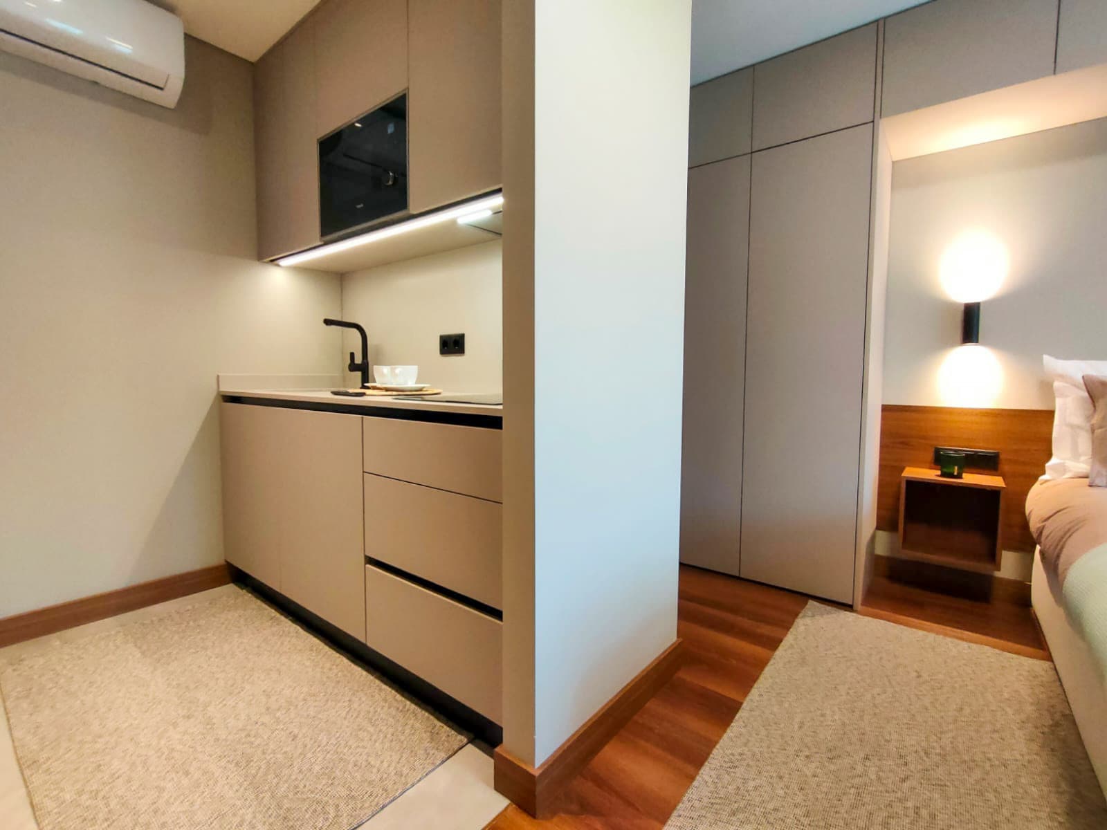Estúdio 1 (varanda privativa) — foto 4